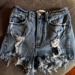 Abercrombie & Fitch The Mom Short